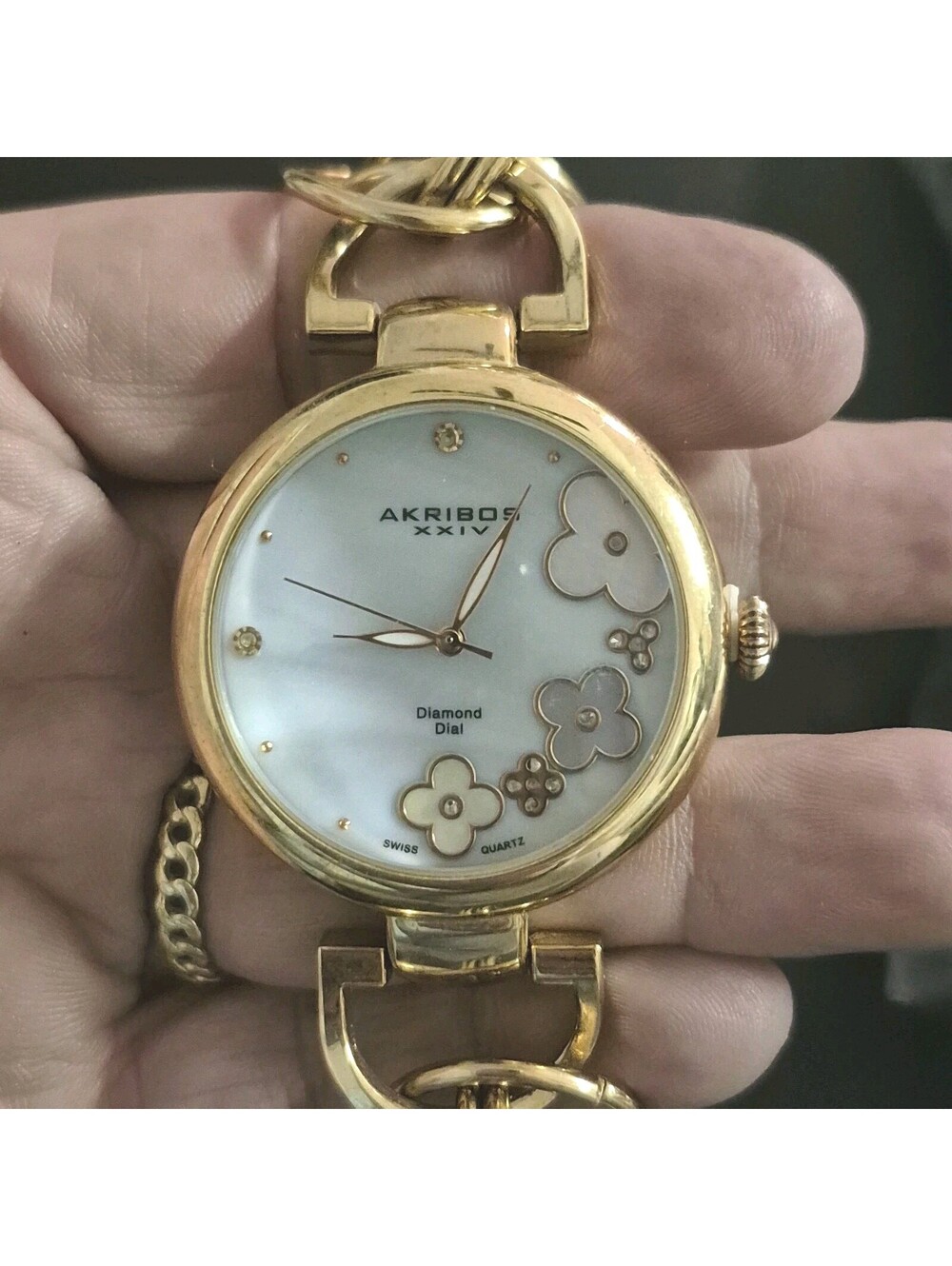 New Akribos xxiv AK645 diamond dial swiss quartz watch Authentic